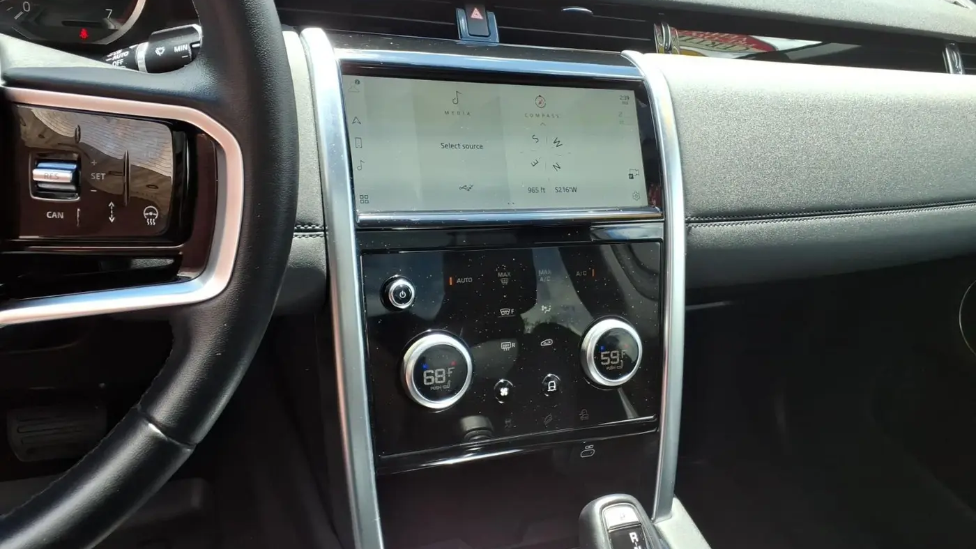 2023 Land Rover Discovery Sport P250 SE