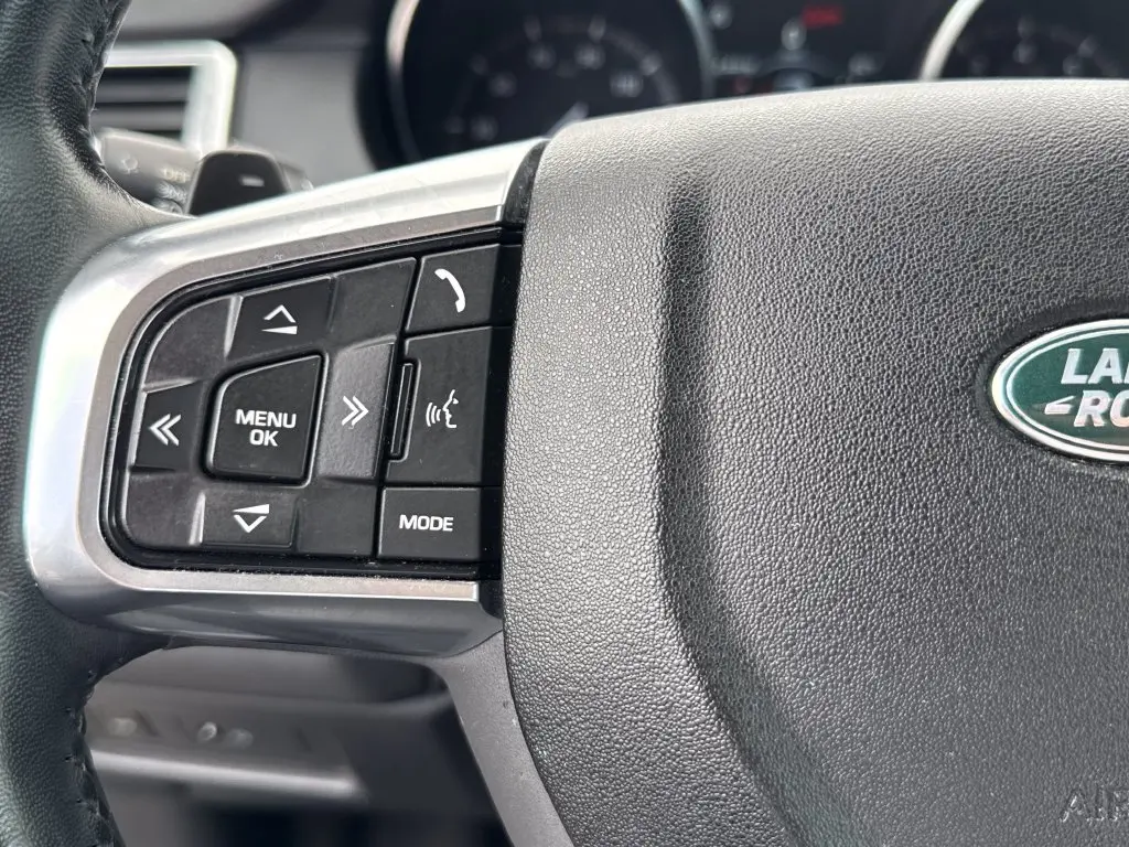 2018 Land Rover Discovery - $12,900