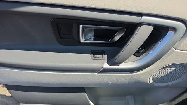 2018 Land Rover Discovery Sport SE