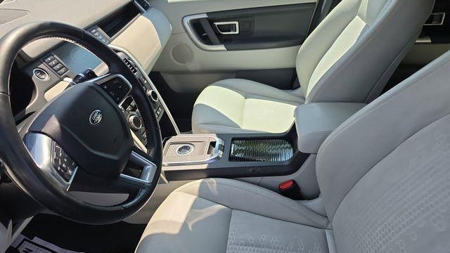 2018 Land Rover Discovery Sport SE