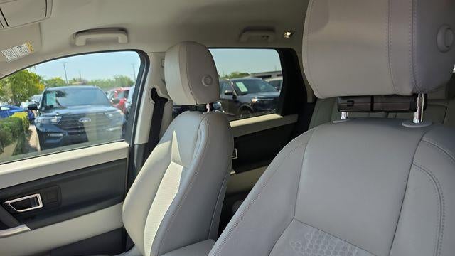 2018 Land Rover Discovery Sport SE