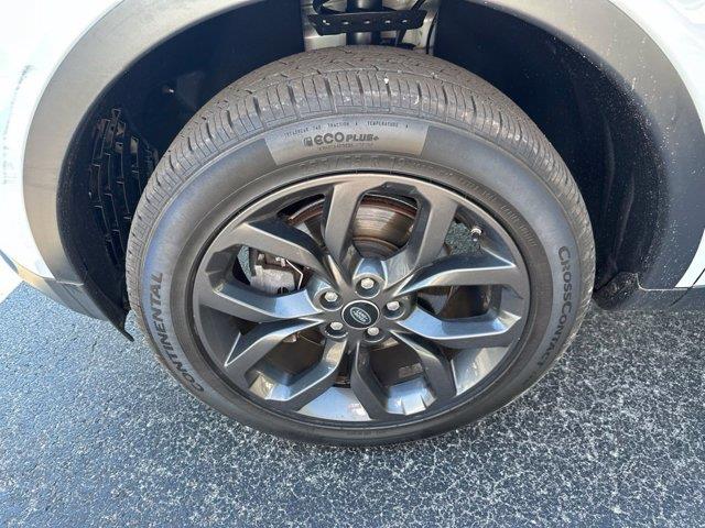 2019 Land Rover Discovery - $15,975