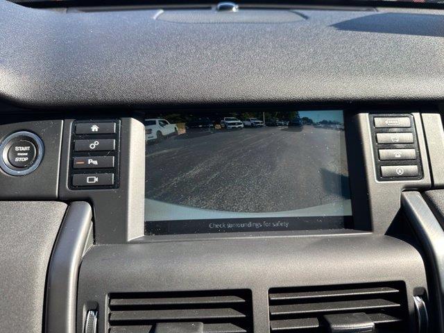 2019 Land Rover Discovery - $15,975