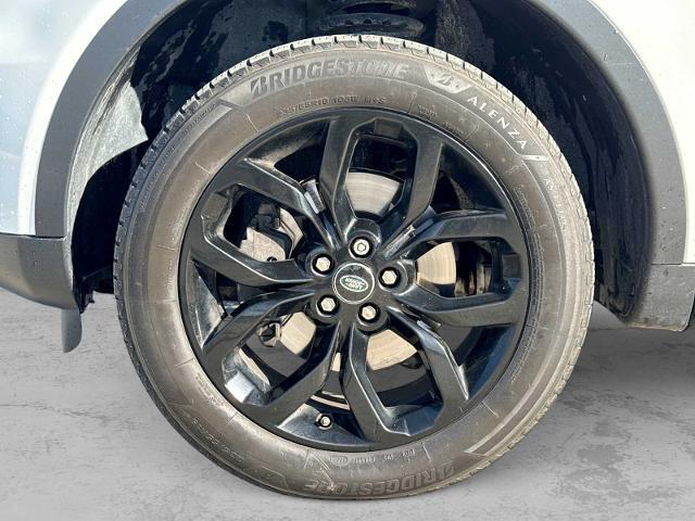 2018 Land Rover Discovery - $13,275
