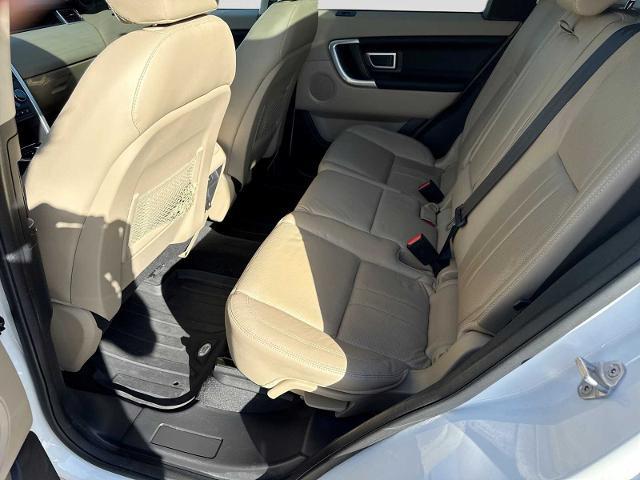 2018 Land Rover Discovery - $13,275
