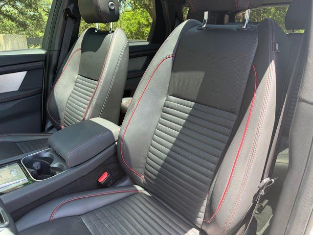 2023 Land Rover Discovery - $22,980