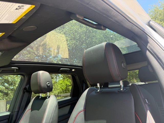 2023 Land Rover Discovery - $22,980