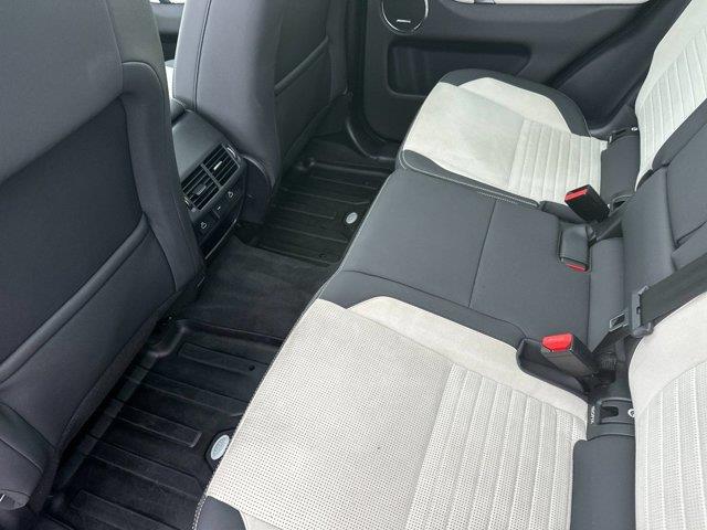 2022 Land Rover Discovery - $20,941