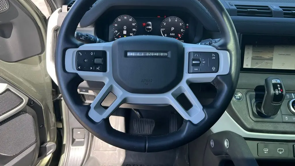 2023 Land Rover Defender 90 X-Dynamic SE