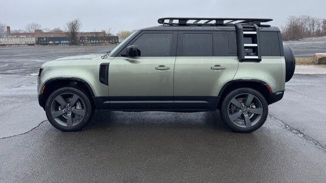 2023 Land Rover Defender 110 X-Dynamic SE