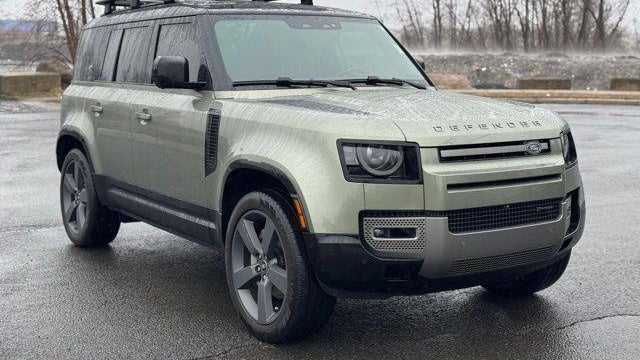 2023 Land Rover Defender 110 X-Dynamic SE