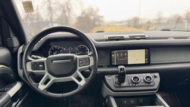 2023 Land Rover Defender 110 X-Dynamic SE