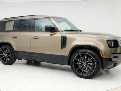 Photo of a 2024 Land Rover Defender AWD 110 P400 X-Dynamic SE 4DR SUV for sale