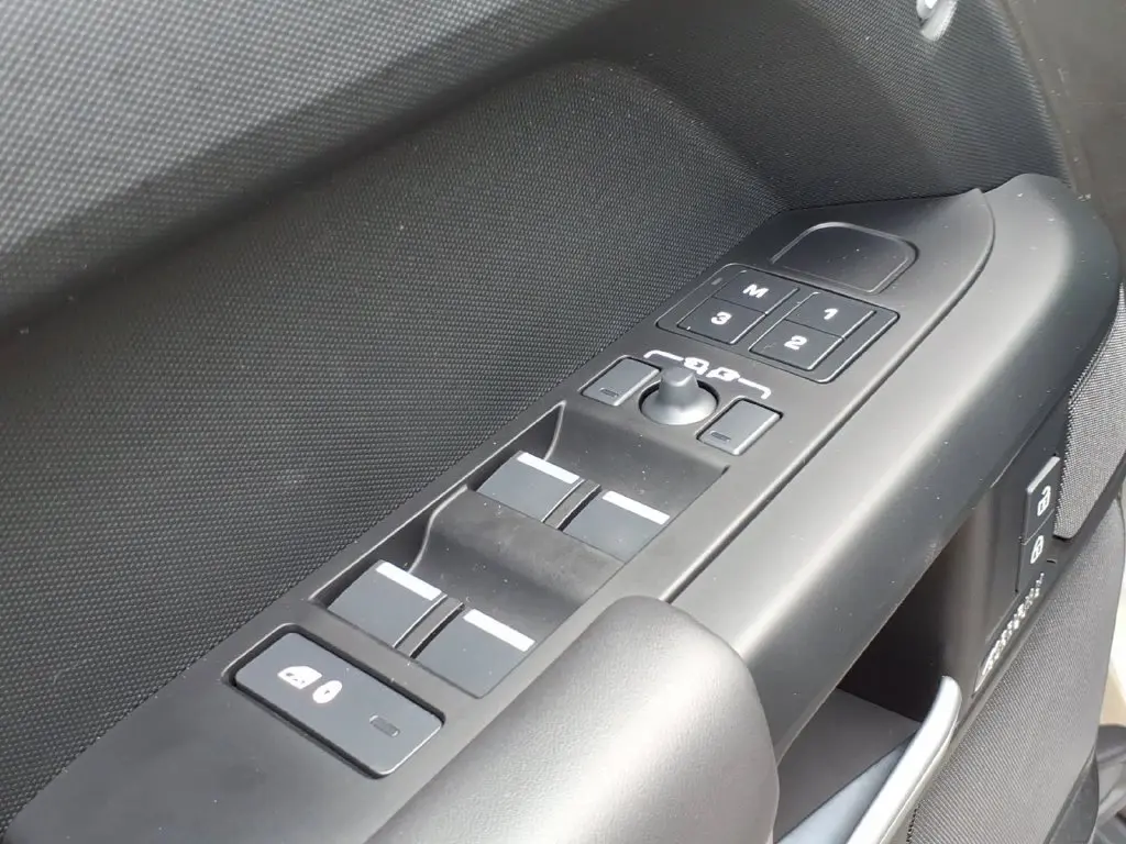 2025 Land Rover Defender - $67,990