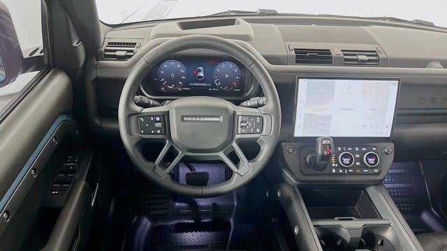 2026 Land Rover Defender 110 P400 X-Dynamic SE