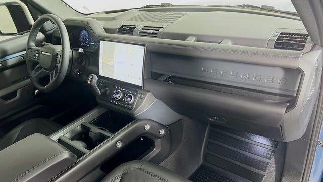 2026 Land Rover Defender 110 P400 X-Dynamic SE