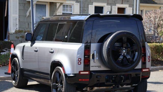 2023 Land Rover Defender 110 X-Dynamic SE