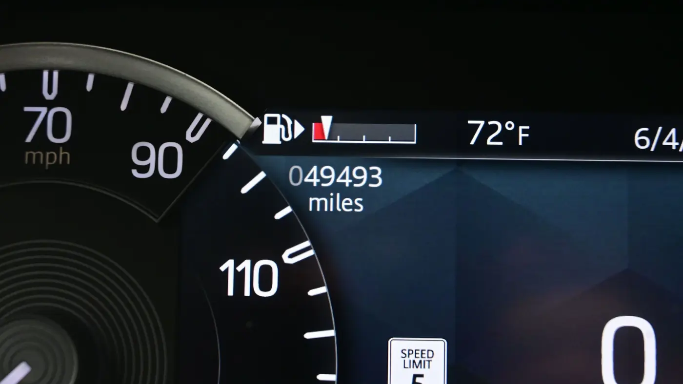 2023 Land Rover Defender 110 X-Dynamic SE
