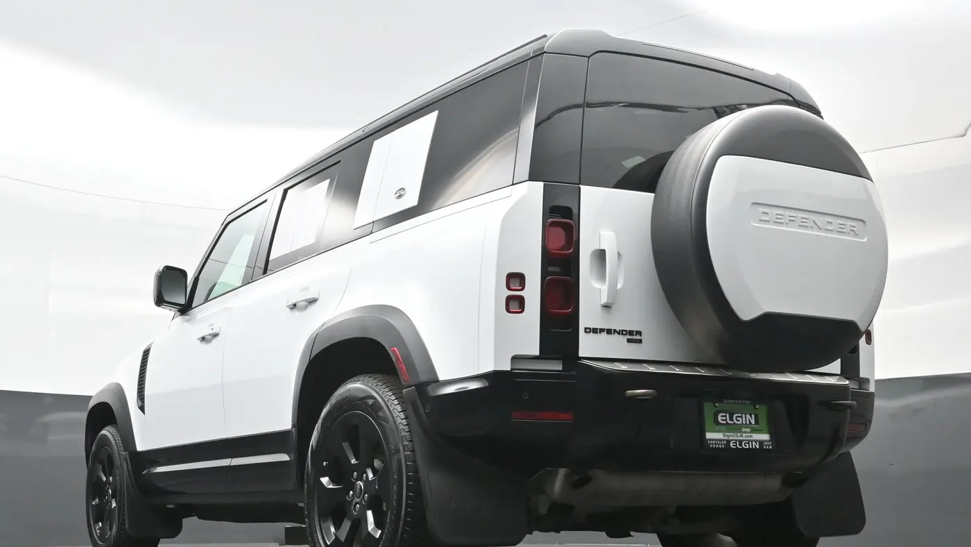 2023 Land Rover Defender 110 X-Dynamic SE