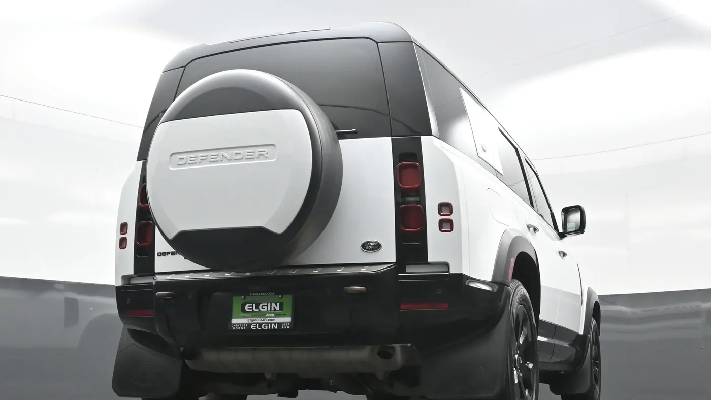 2023 Land Rover Defender 110 X-Dynamic SE