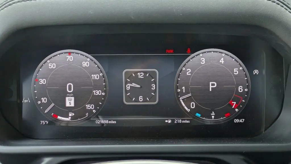 2024 Land Rover Defender 110 P400 X-Dynamic SE