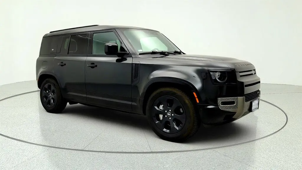 2023 Land Rover Defender 110 X-Dynamic SE