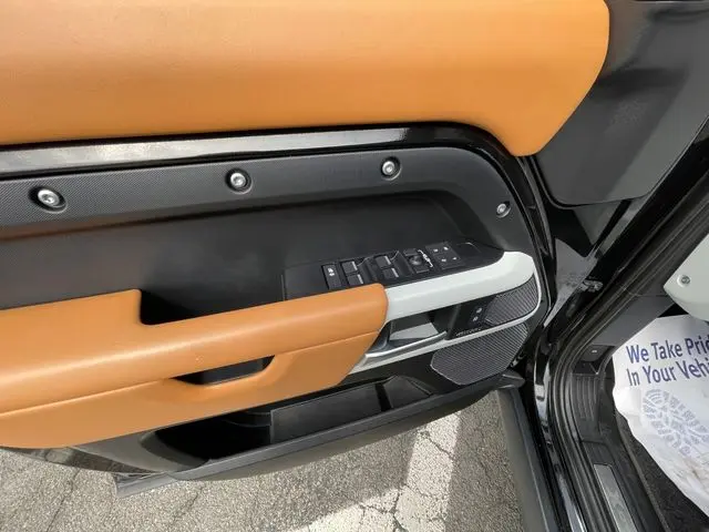2023 Land Rover Defender - $51,600