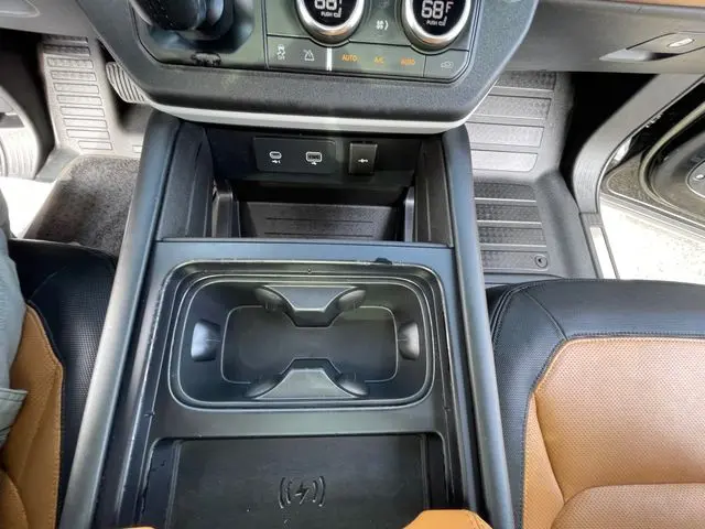 2023 Land Rover Defender - $51,600
