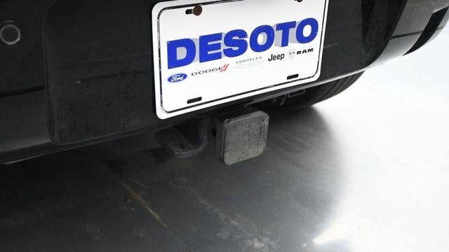 2024 Land Rover Defender 110 P400 X-Dynamic SE