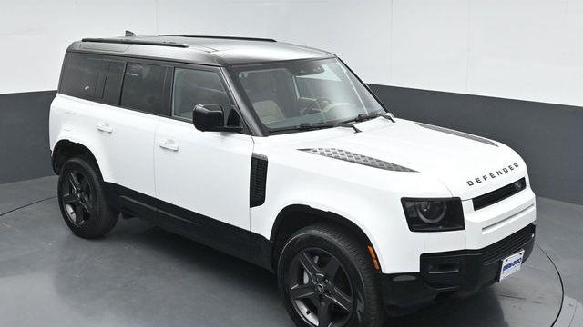 2024 Land Rover Defender 110 P400 X-Dynamic SE