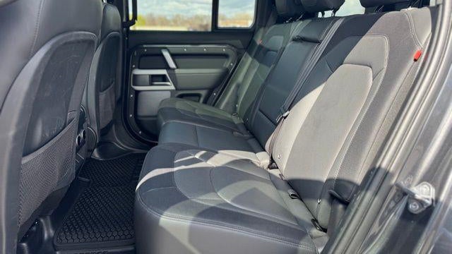2023 Land Rover Defender 110 X-Dynamic SE