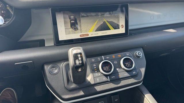 2023 Land Rover Defender 110 X-Dynamic SE