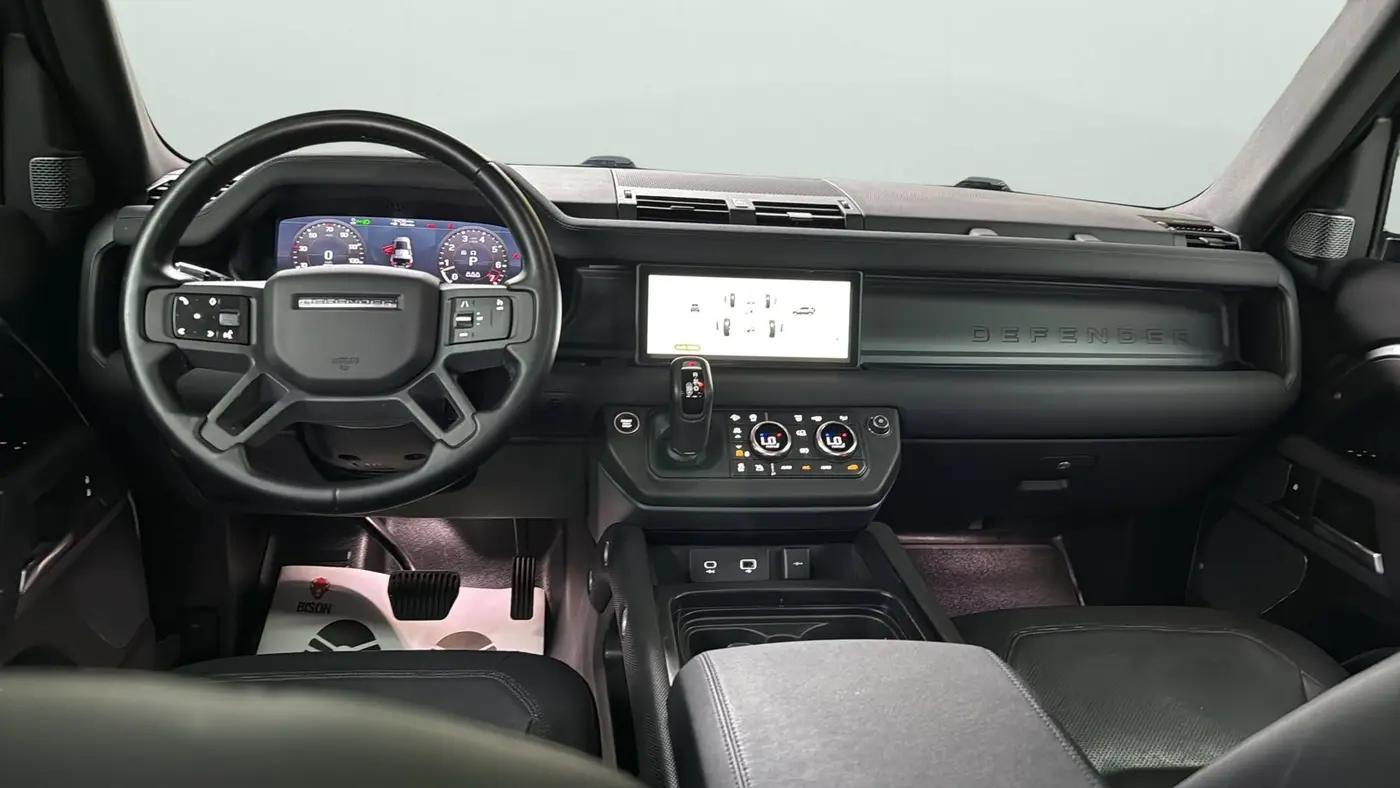 2021 Land Rover Defender 110 X-Dynamic SE