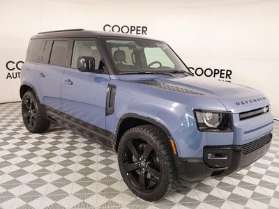 Photo of a 2025 Land Rover Defender AWD 110 P400 X-Dynamic SE 4DR SUV for sale