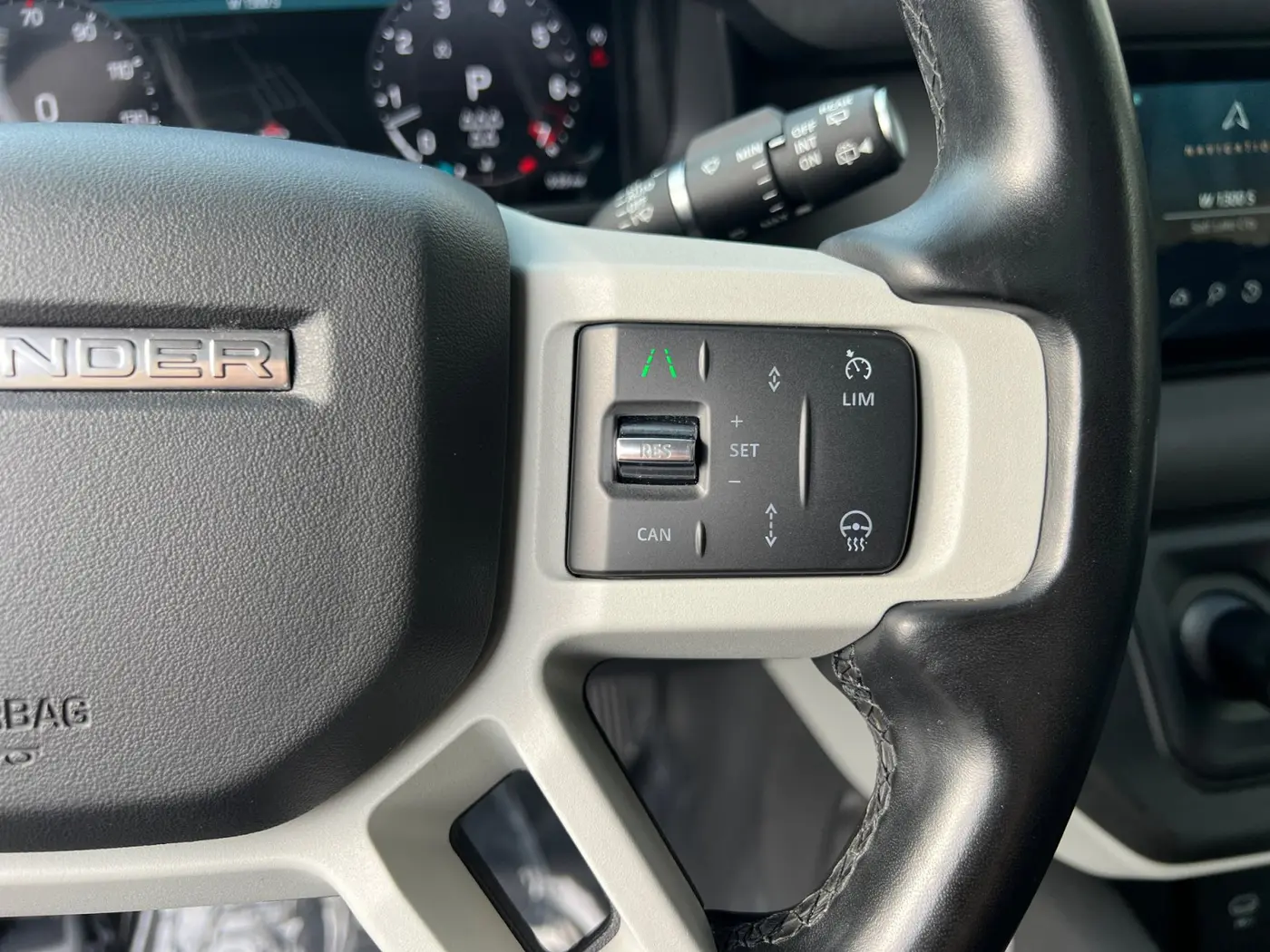 2023 Land Rover Defender - $47,202
