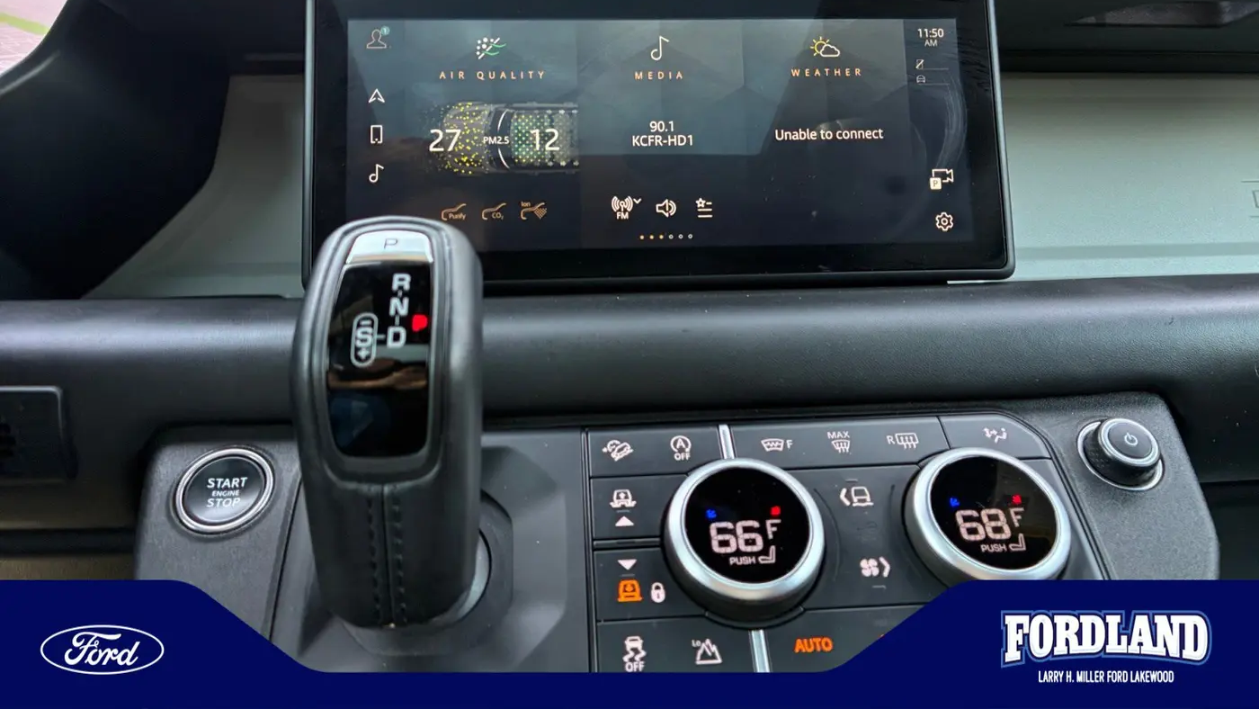 2023 Land Rover Defender 110 X-Dynamic SE