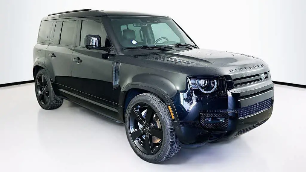 2024 Land Rover Defender 110 P400 X-Dynamic SE
