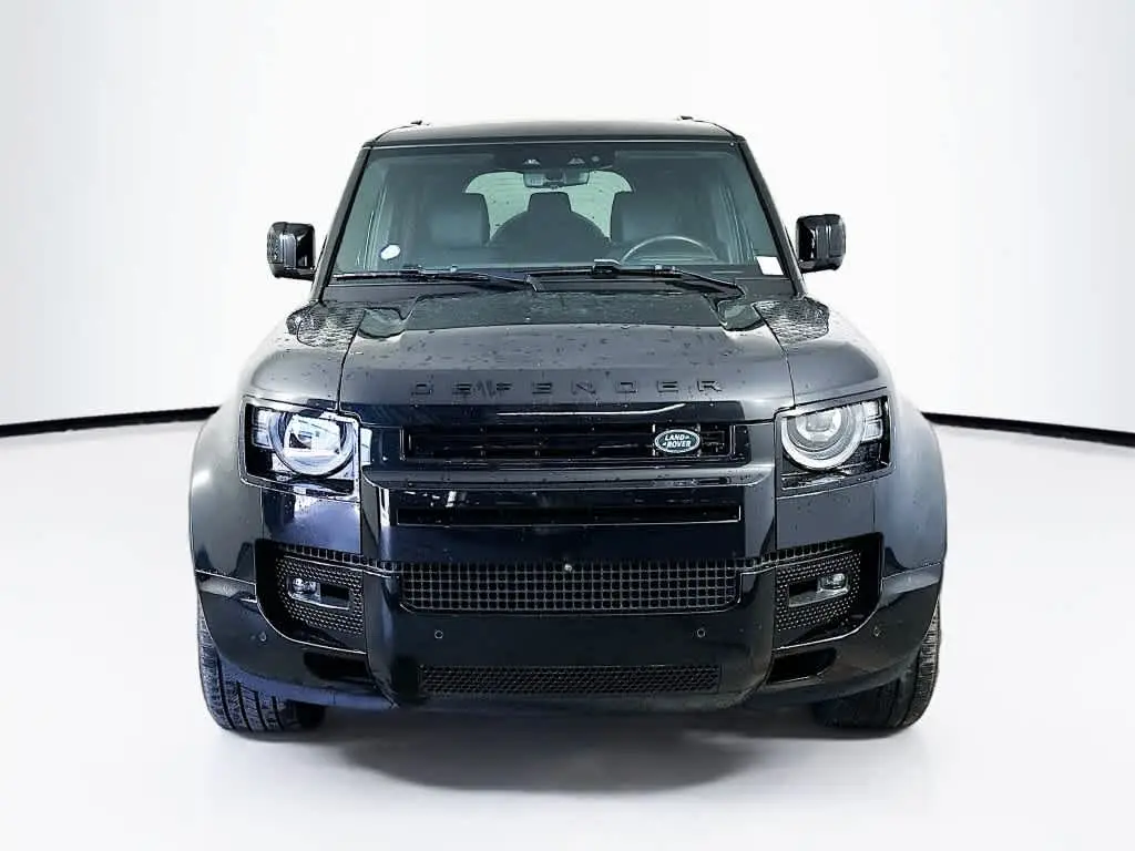 2024 Land Rover Defender - $50,020
