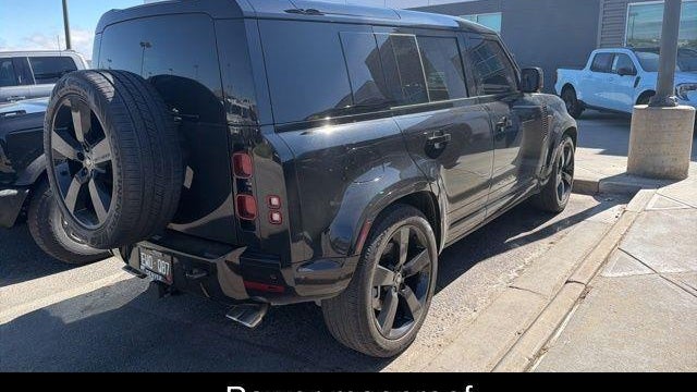 2025 Land Rover Defender 110 P500 X-Dynamic SE