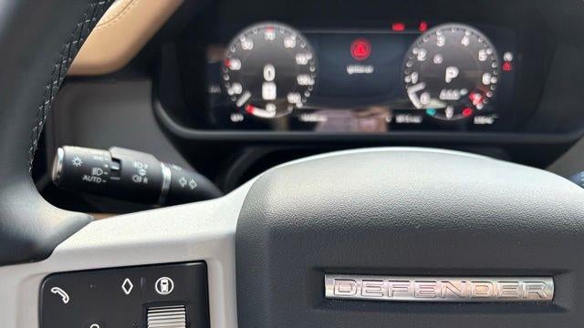 2025 Land Rover Defender 110 P500 X-Dynamic SE