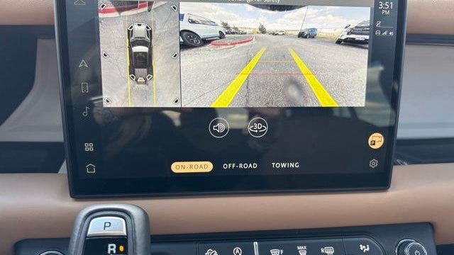 2025 Land Rover Defender 110 P500 X-Dynamic SE
