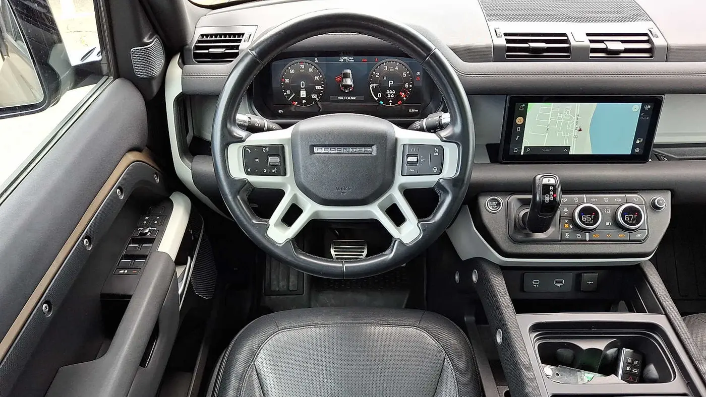 2022 Land Rover Defender 110 X-Dynamic SE