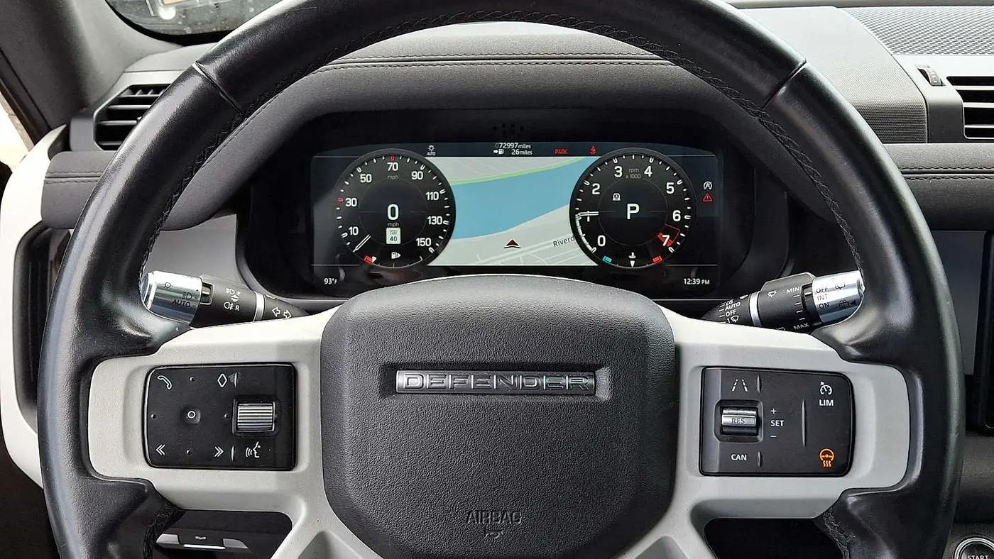 2022 Land Rover Defender 110 X-Dynamic SE