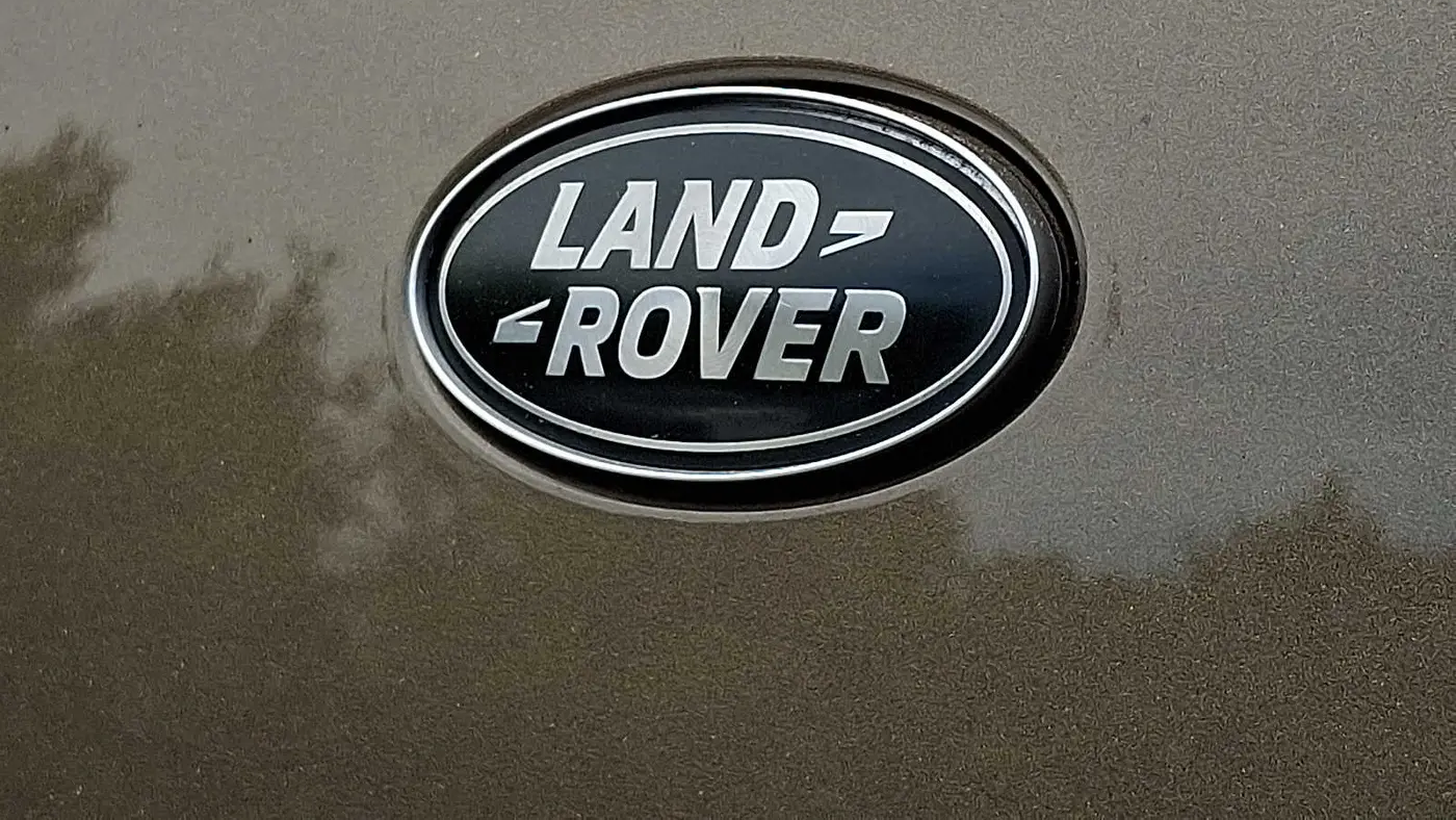 2022 Land Rover Defender 110 X-Dynamic SE
