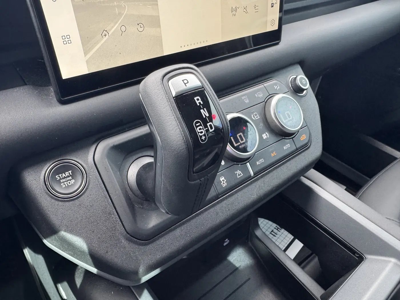 2025 Land Rover Defender - $78,792