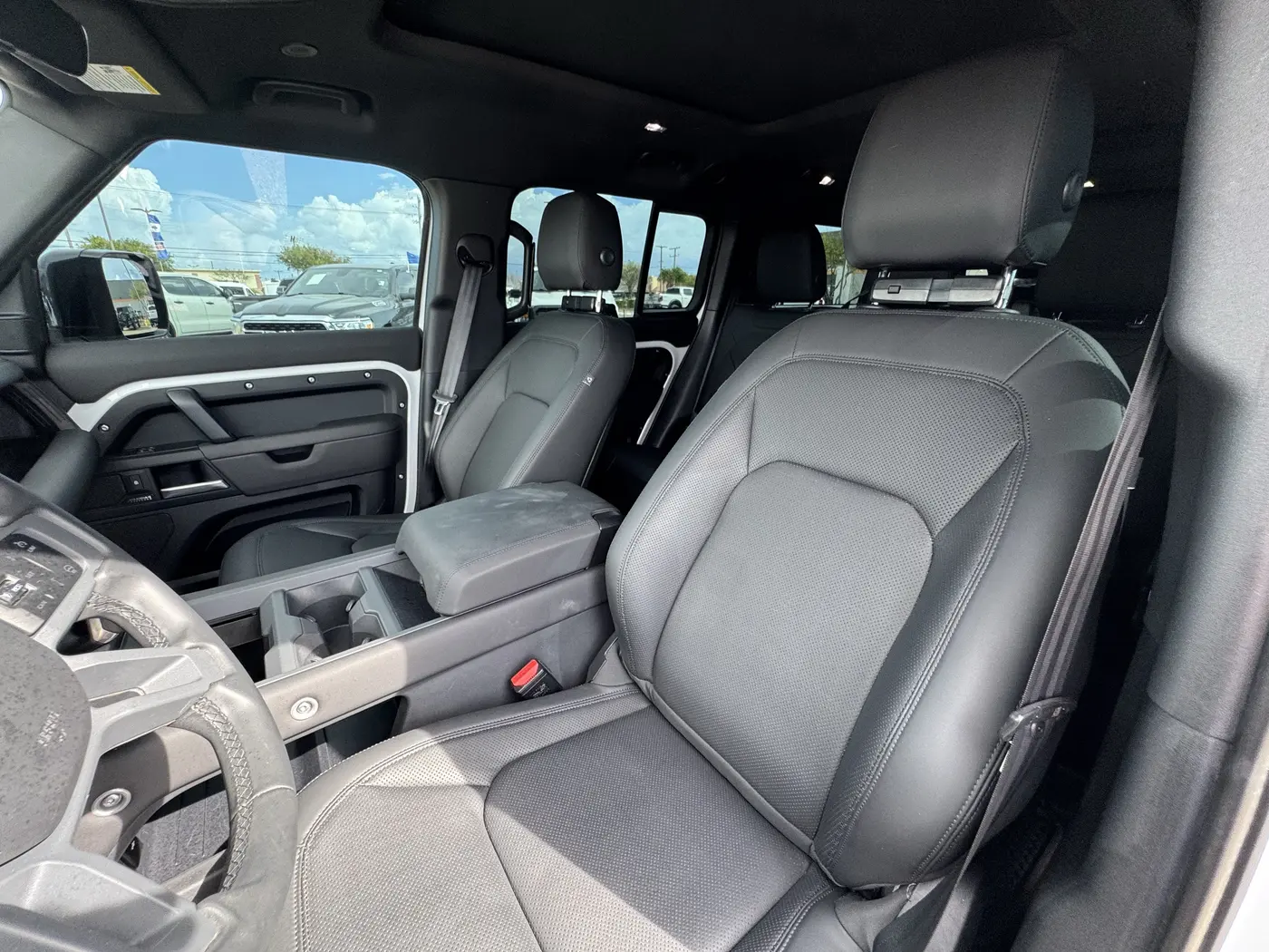 2025 Land Rover Defender - $78,792