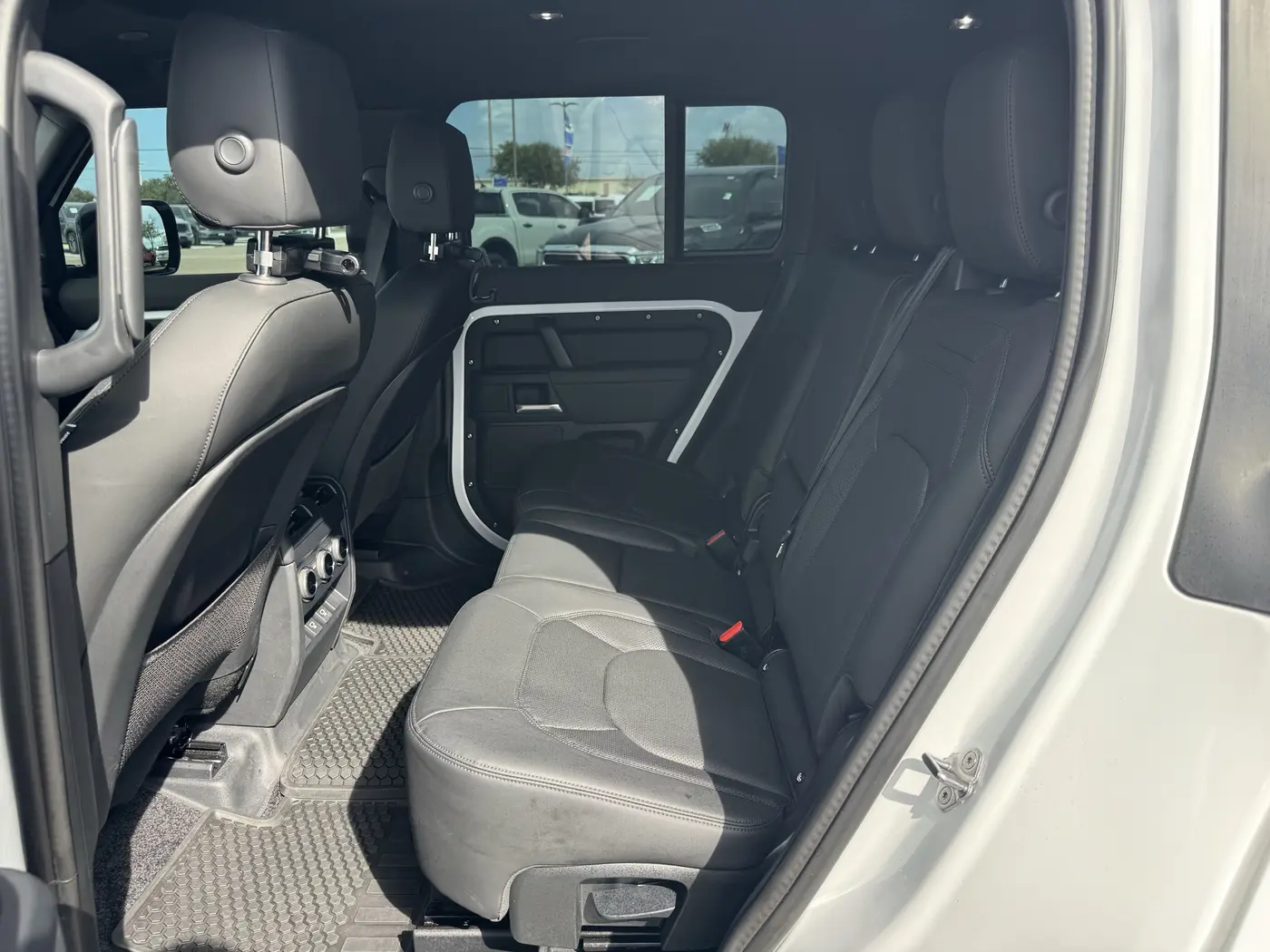 2025 Land Rover Defender - $78,792
