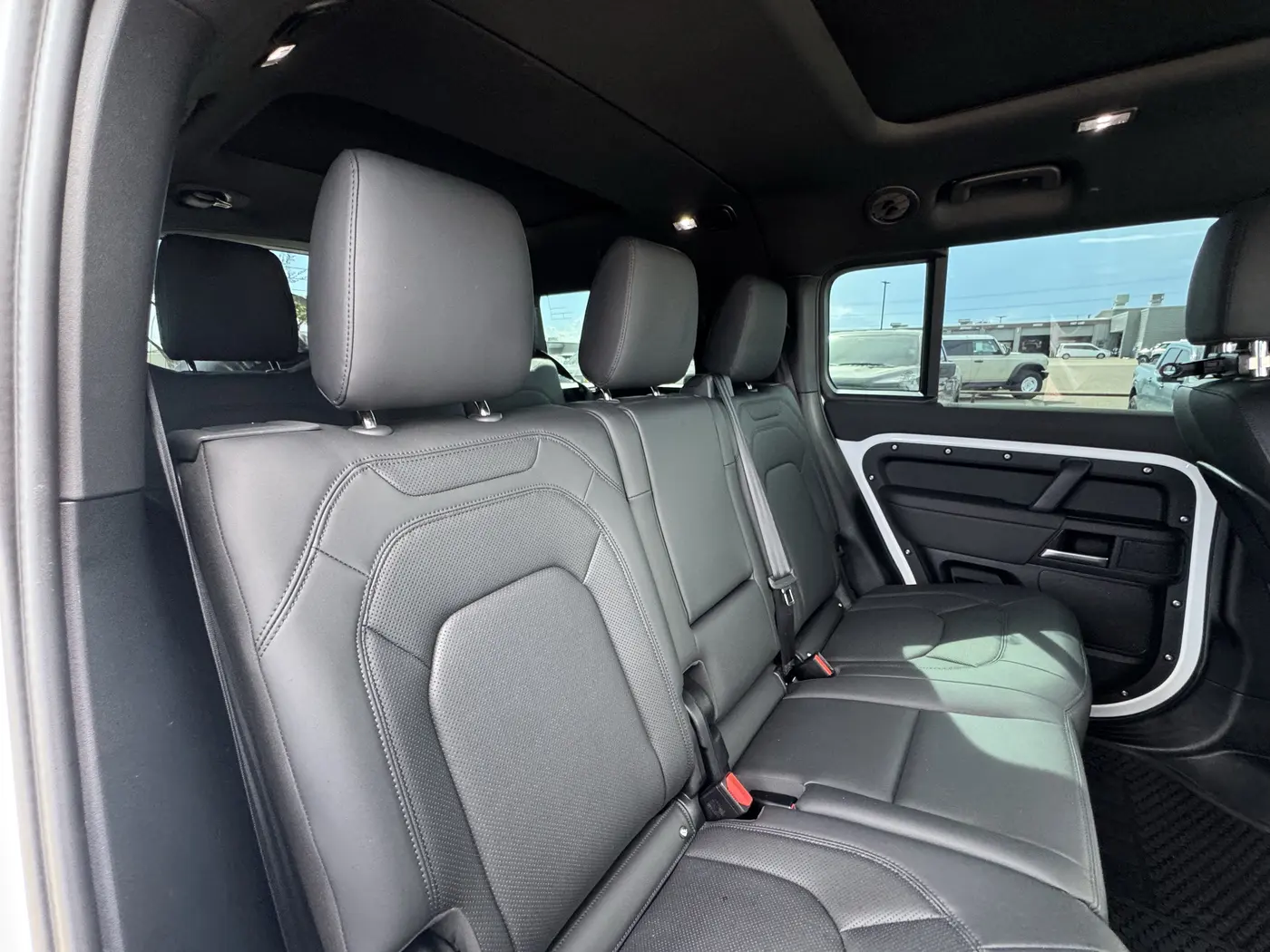 2025 Land Rover Defender - $78,792