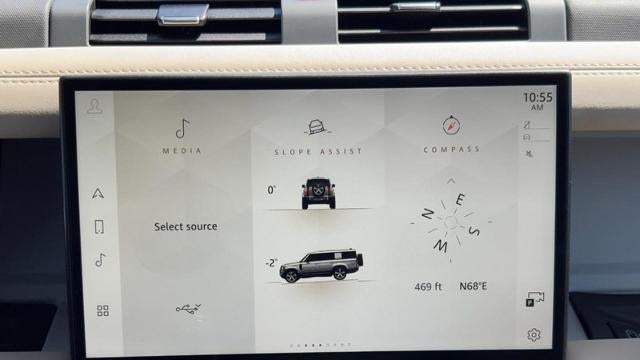 2024 Land Rover Defender 130 P400 X-Dynamic SE