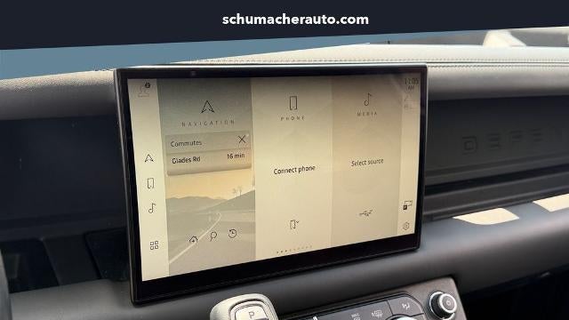 2023 Land Rover Defender 130 X-Dynamic SE